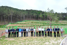 대구 군위군, 위천수변테마파크 파크골프장 개장