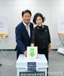 대선 사전투표하는 이병환 성주군수
