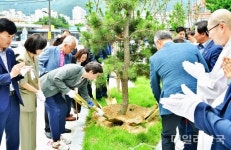 경산시, 남부동 행정복지센터 개청…주민과 소통하는 복합공간 탄생