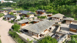 청송군, 한옥 스테이 한바이소노 경북 웰니스 관광지로 선정