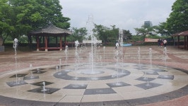 광주시, 찜통더위 날릴 물놀이장·분수 가동