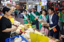 대전 대덕구, 추석맞이 전통시장 장보기로 지역경제 응원