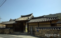 [이운경의 경북 스토리텔링-3] 내시고택의 여인들에게 바치는 애가(哀歌)