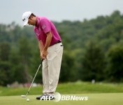 [PGA] 스트렙 퍼트 대신 샌드웨지 잡았더니 버디가 쏙쏙