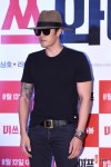 소지섭 소간지로 완성한 패션