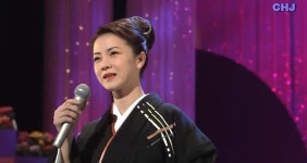 사카모토 후유미, "나는 뵨사마의 한줄기 빛"...이병헌 위해 "평생 독신으로"