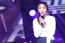 이진아, 감미로운 목소리