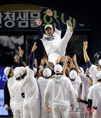 ‘KS 2연패’ 두산, 삼성 왕조 넘을 잠재력 보인다