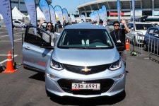  쉐보레 볼트EV, 한 번 충전으로 제주 두 바퀴 완주 