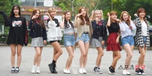  모모랜드, 여름 패션 엿보기 (뮤직뱅크 출근길) 