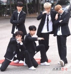  크나큰, 90년대 아이돌 연상시키는 포즈(뮤직뱅크 출근길) 