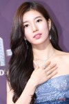  배수지, 이 미모 실화? (2017 SBS 연기대상) 