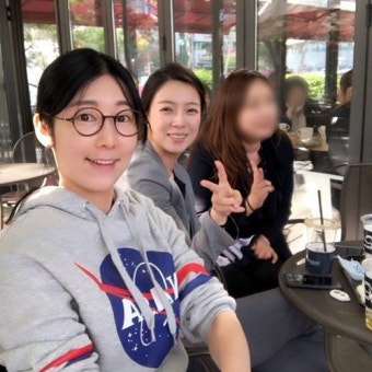 사유리·배현진, 끈끈 우정샷…