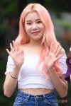  모모랜드 주이, 러블리한 핑크빛 헤어컬러(뮤직뱅크 출근길) 