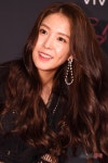 보아, 우아한 웨이브 헤어스타일 
