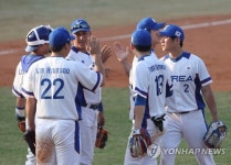  [야구결승] ‘결국 금메달’ 야구 대표팀, AG 이후가 더 중요하다 
