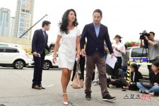  김부선·강용석, 분당경찰서 동반 출석 