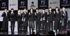  더맨블랙, 훈훈함의 정석 
