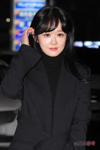장나라, 머리만 넘겨도 예쁨 (황후의 품격 종방연)