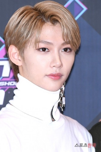 스트레이 키즈 필릭스, 예쁜 눈코입 (엠카운트다운 출근길)
