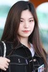  있지(ITZY) 예지, 매력적인 눈매 (공항패션) 