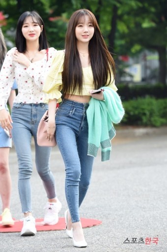 러블리즈 케이, 청순한 복근 공개 (뮤직뱅크 출근길)