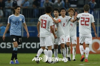 일본의 우루과이전 무승부가 '충격적인' 이유는 [코파아메리카]
