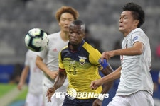  일본축구, 에콰도르와 무승부…코파 아메리카 탈락 