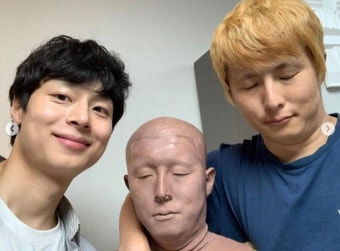 김충재, 기안84 흉상 제작 과정 공개…