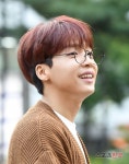 정세운, 안경 너머 맑은 눈동자 (뮤직뱅크 출근길)