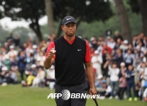 [PGA]타이거 우즈, 조조 챔피언십 우승…통산 82승 최다 타이 기록