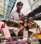 다만 악에서 구하소서 황정민·이정재 현장 스틸 방콕 열기 그대로