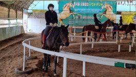승마 비대면 스포츠로 활기…동서울승마클럽, 다양한 승마 프로그램 진행
