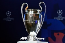 슈퍼리그에 대항? UEFA, 챔스 개편안 발표