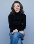 미나리 윤여정, 한국 배우 첫 아카데미 여우조연상 수상…모두를 홀린 수상 소감
