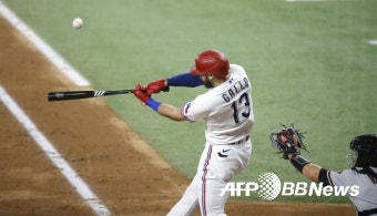 양키스의 폭풍 영입… '거포' 갈로 이어 또 '거포' 리조 영입