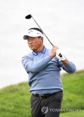 '새역사 썼다!' 최경주, PGA 시니어 투어서 '한국인 최초' 우승