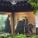 토트넘 선수들, 딱지치기 삼매경… 승자는?