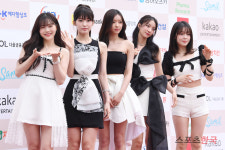 오마이걸, 예쁨이 가득