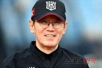 '3위 올인' 이강철 감독 
