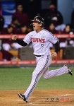'KS 가자' LG, 키움 6-3 격파… PO 기선제압 성공[PO 1]