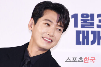 정경호 
