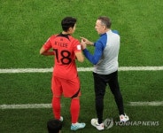 '초미의 관심사' 이강인 활용법, 전문가도 일침 