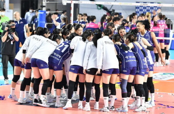 승부는 5차전으로!... 도로공사, 흥국생명 꺾고 시리즈 2승2패 원점[챔프 4차전]