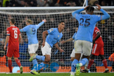 원더골+상대실수 대운 따른 맨시티, 자멸 뮌헨에 1차전 3-0 대승[챔스 8강]