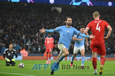 원더골+상대실수 대운 따른 맨시티, 자멸 뮌헨에 1차전 3-0 대승[챔스 8강]