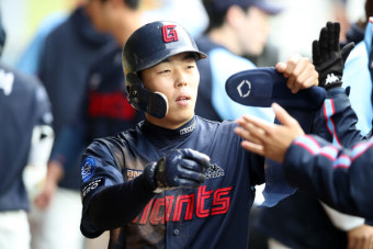 '거인군단 1번' 찾았나… 롯데 고승민, '선봉장' 역할 완벽수행