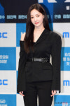연우, 빈틈 없는 예쁨