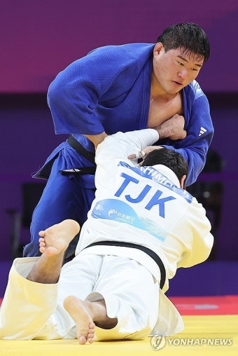 '유도 최중량급' 김민종, 2G 연속 연장접전 끝 동메달 획득[항저우AG]