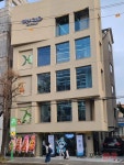핫플 홍대에 뿌리내린 원신 Cafe in Seoul